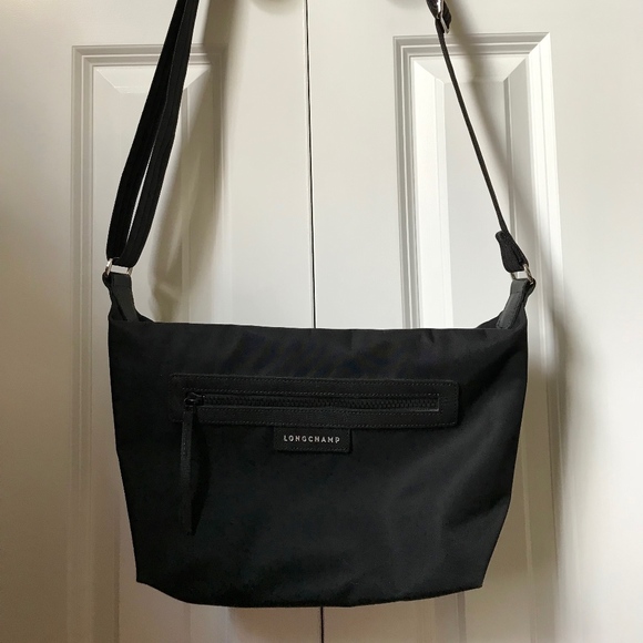 longchamp le pliage neo crossbody bag